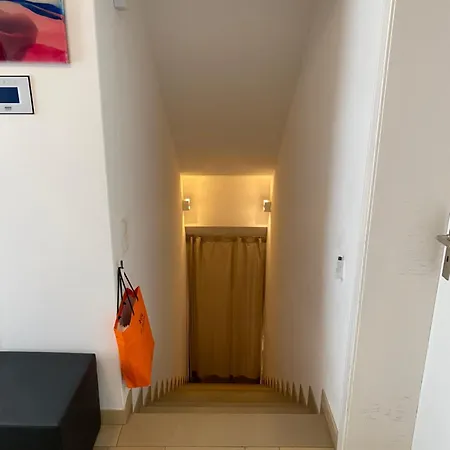 Ruhiges Wg-appartment In Einfamilienhaus * 格拉斯许特